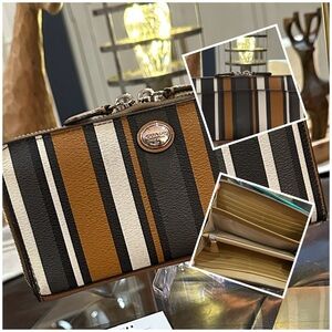 COACH New York Peyton Multi-Stripe Accordion Zip Wallet, EUC
